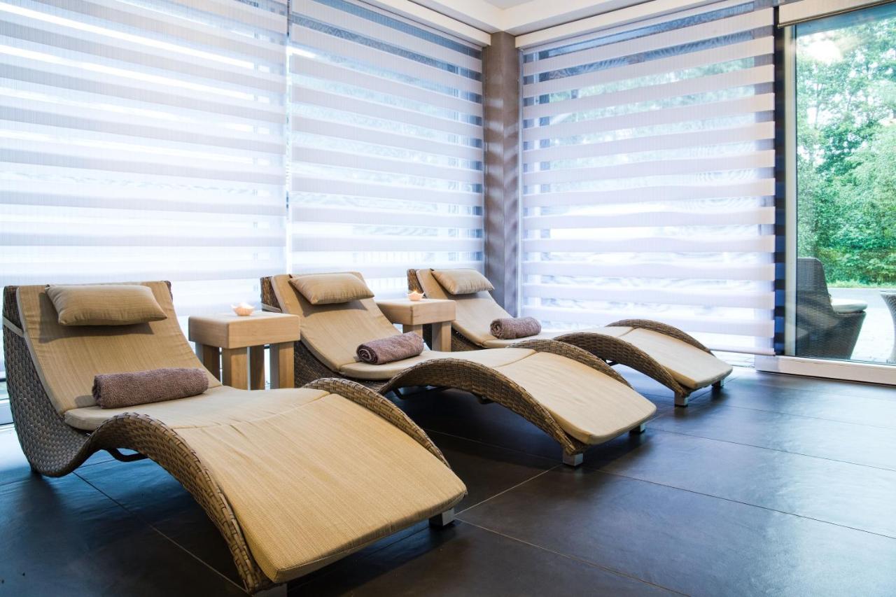 Apartmány a Wellness VMAL s.r.o. Skuteč Exterior foto